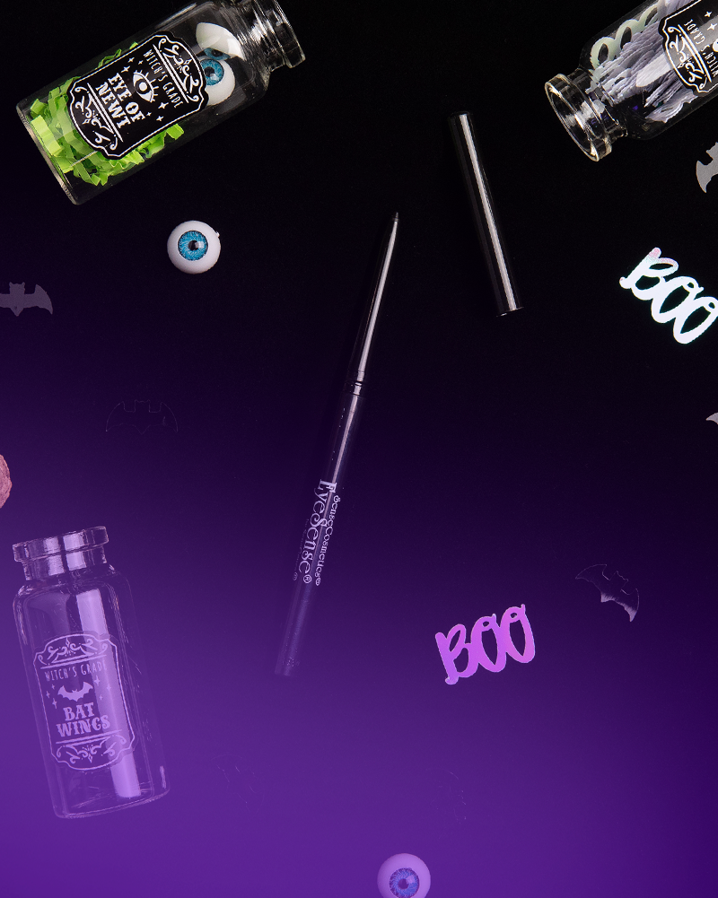 8 Easy, Trending Halloween Costume Ideas