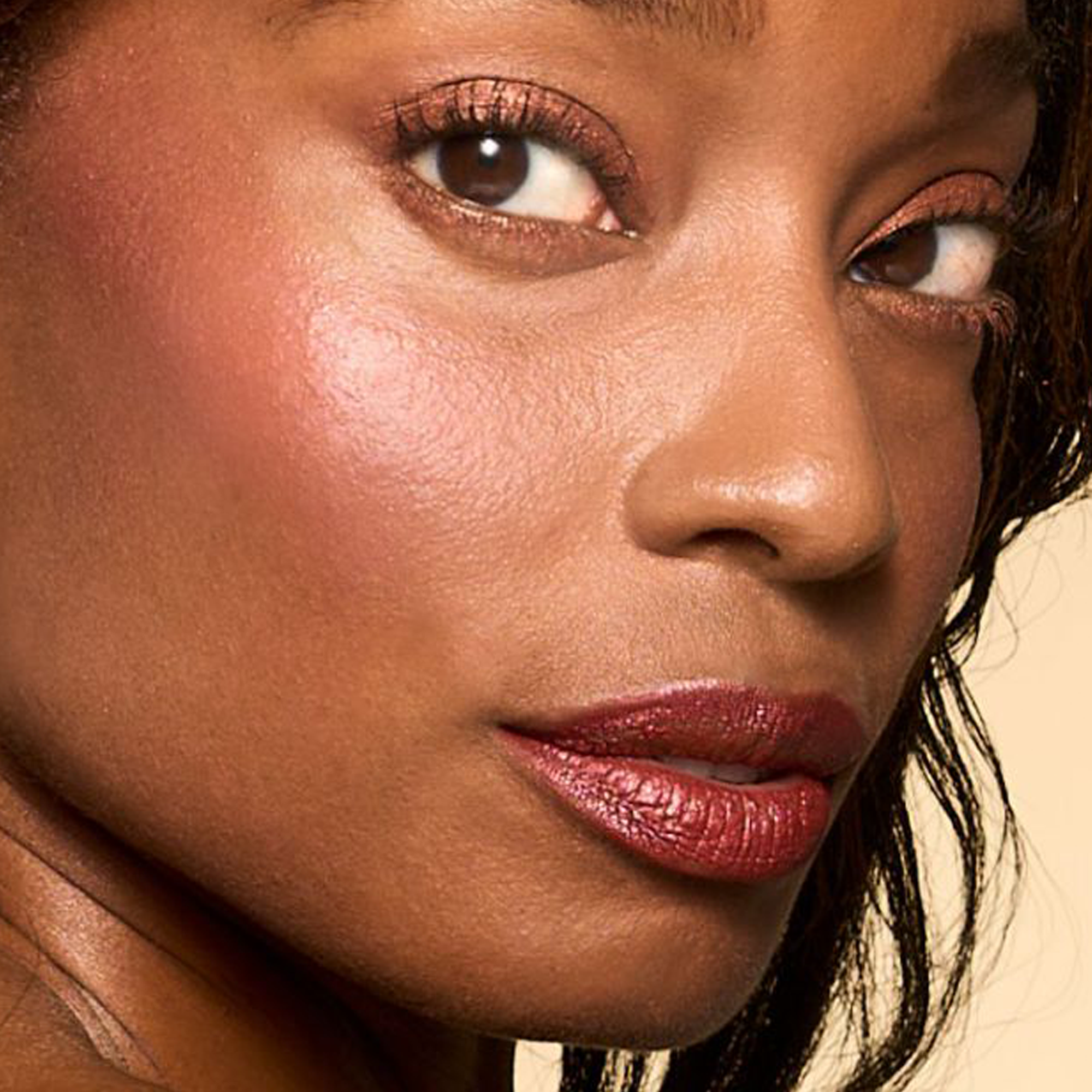 Glowify Bouncy Mousse Multi-Use Pigment - Berry Whip_CA