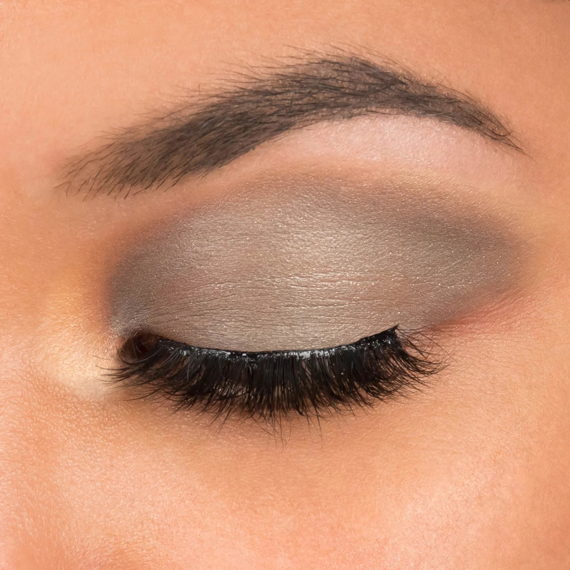 ShadowSense product shade Smoked Topaz medium skin tone